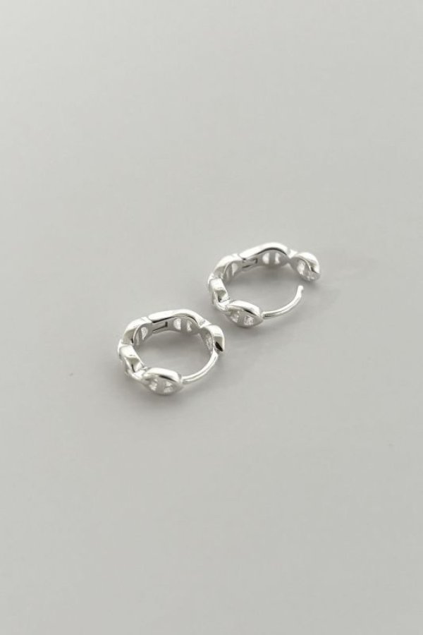 画像2: SILVER925 3mm幅 マリタイムチェーンピアス 10mm径 (2)