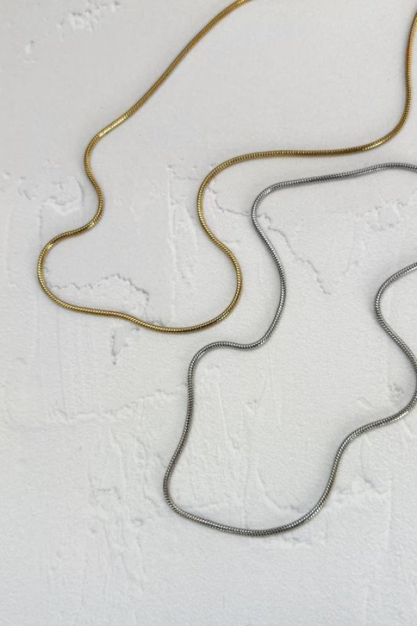 画像2: ステンレス 1.5mm幅 スネークチェーンネックレス (2)