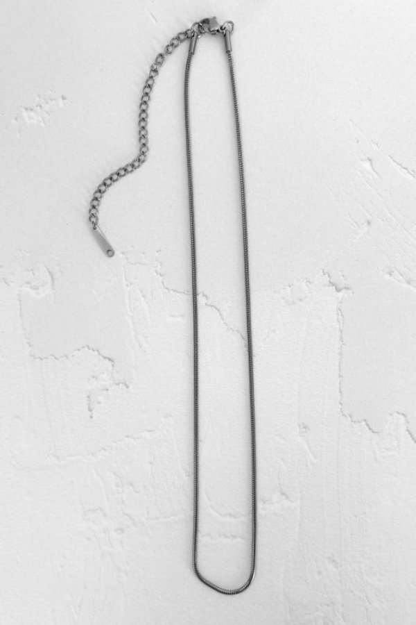 画像3: ステンレス 1.5mm幅 スネークチェーンネックレス (3)