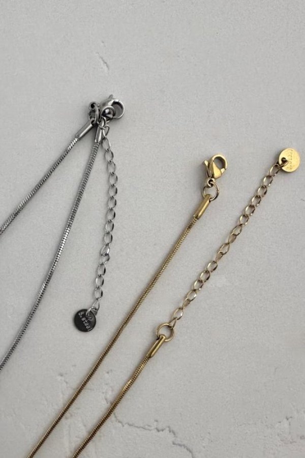 画像6: ▶︎ ステンレス 1mm幅 スネークチェーンネックレス  (6)