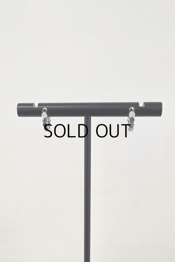 画像7: SILVER925 ペンタゴンフラットラインフープピアス (7)