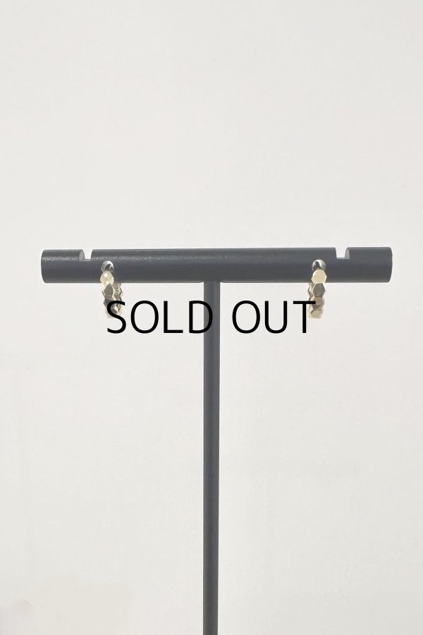 画像9: SILVER925 ペンタゴンフラットラインフープピアス (9)