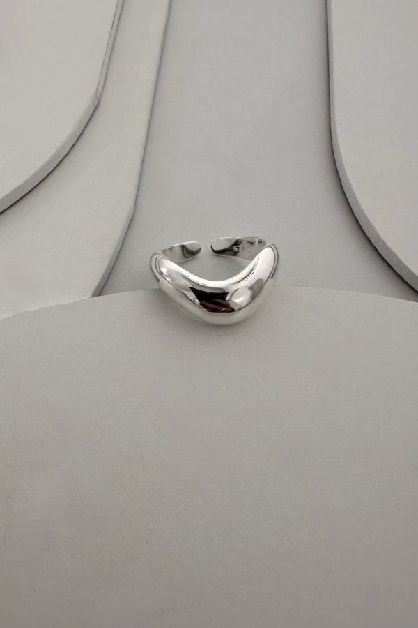 画像4: SILVER925 8mm幅 プランプイレギュラーカーブラインリング/シルバー (4)