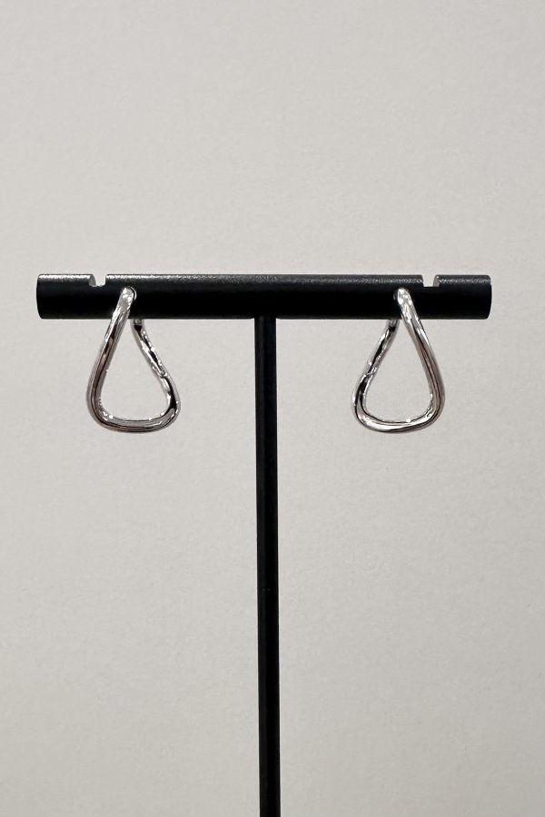 画像5: SILVER925 カーブ&ツイストフープピアス (5)