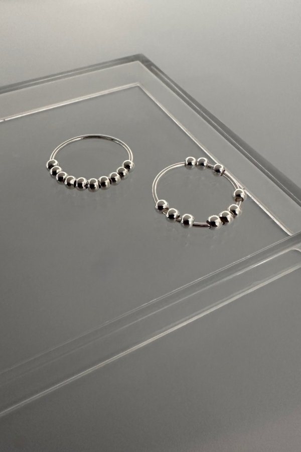 画像1: 【20％OFF】 SILVER925 ムービング10ボールサークルリング/シルバー  (1)