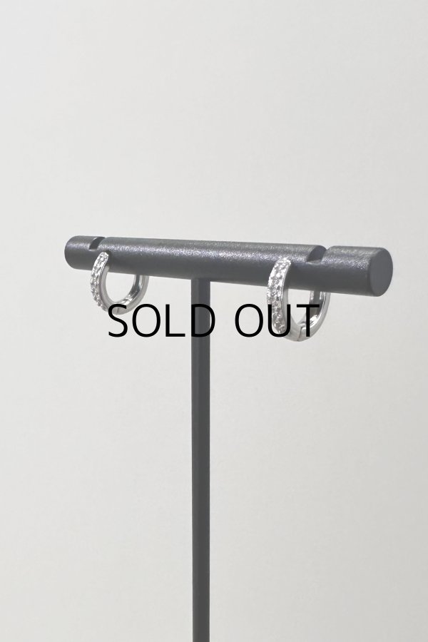 画像6: ステンレス 2.2mm幅 7ジルコニアフープピアス  (6)