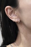 画像1:  SILVER925 ウォータリーウェーブフープピアス  (1)