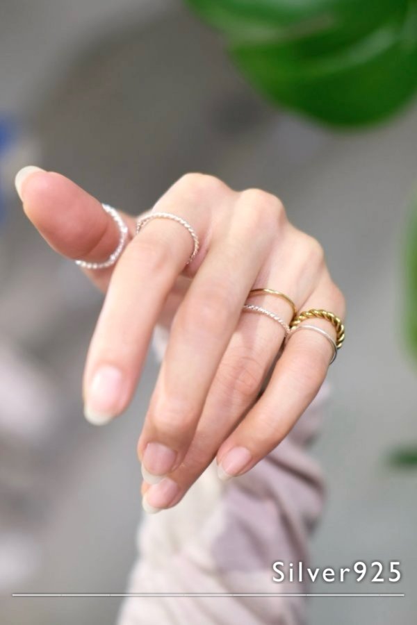 画像2: SILVER925 1mm幅ファインツイストリング (2)