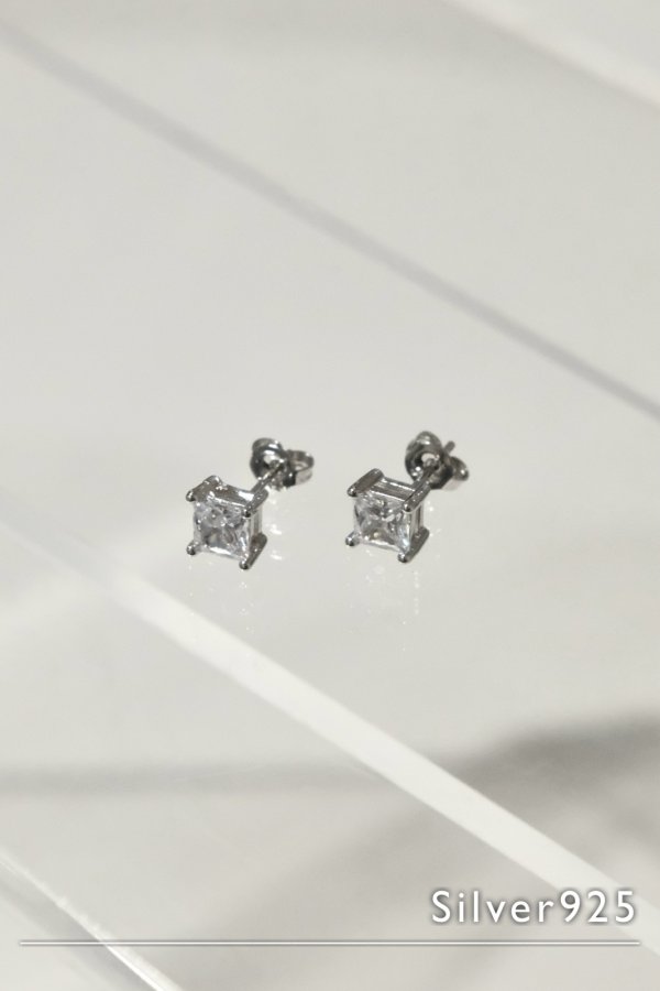画像1: SILVER925 キュービックジルコニアスタッドピアス /シルバー (1)