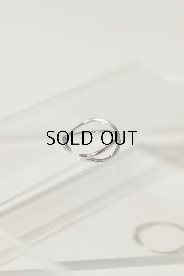 画像9: SILVER925 イレギュラーウェーブダブルラインリング (9)