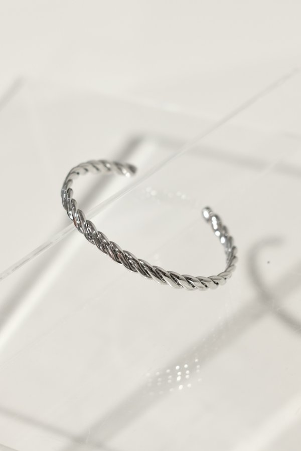 画像9: ステンレス 6.5mm幅 ツイストバングル (9)