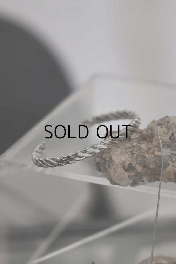 画像1: ステンレス 6.5mm幅 ツイストバングル (1)