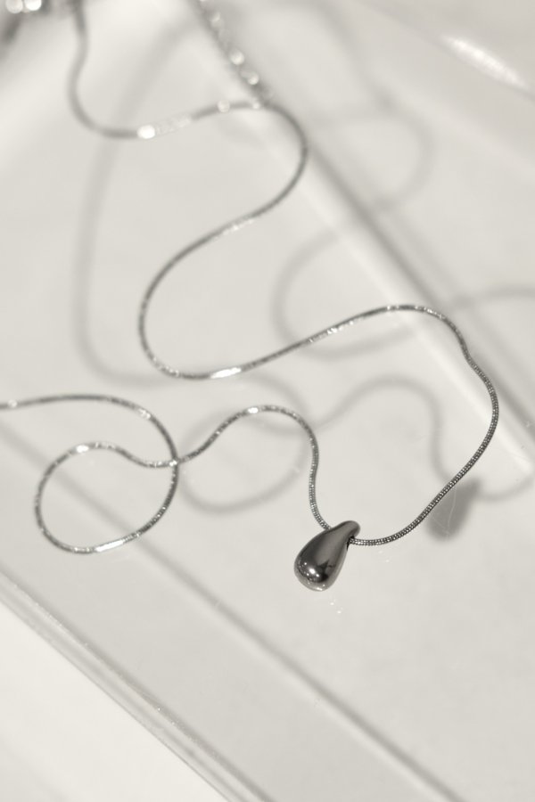 画像5: ステンレス プランプドロップトップ 0.8mmスネークチェーンネックレス (5)