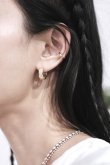 画像2: ▶︎ 5mm幅 クロス＆クリッターダブルフェイスフープピアス 15mm径 (2)