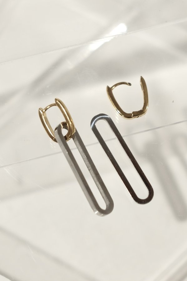 画像4: ステンレス ダブルオーバルフープ2WAYピアス /シルバー×ゴールド (4)