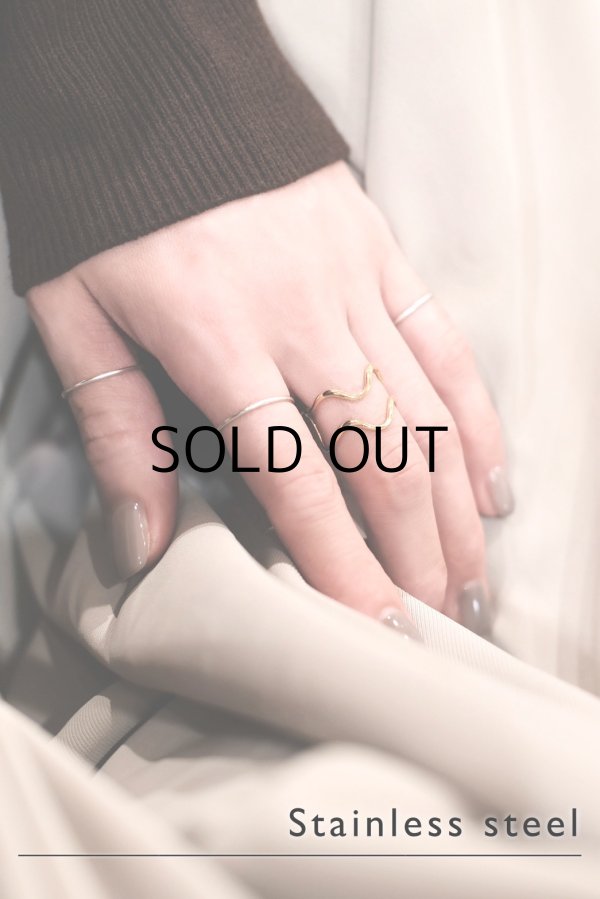 画像1: ステンレス 5.5mm幅 アンデュレートダブルラインリング (1)