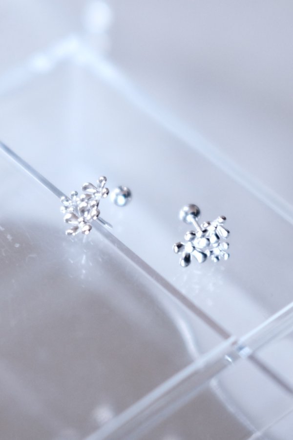 画像5: SILVER925 ファイブペタルブーケバーベルピアス (5)