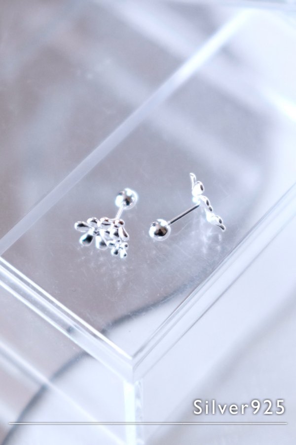 画像1: SILVER925 ファイブペタルブーケバーベルピアス (1)
