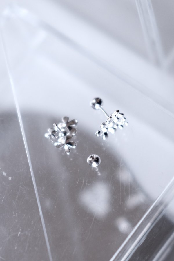 画像6: SILVER925 ファイブペタルブーケバーベルピアス (6)