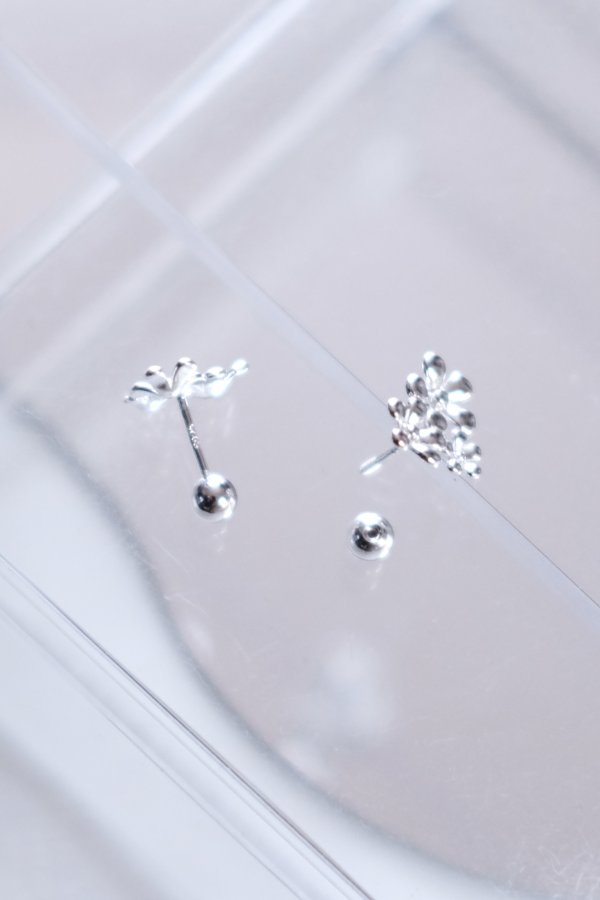 画像4: SILVER925 ファイブペタルブーケバーベルピアス (4)