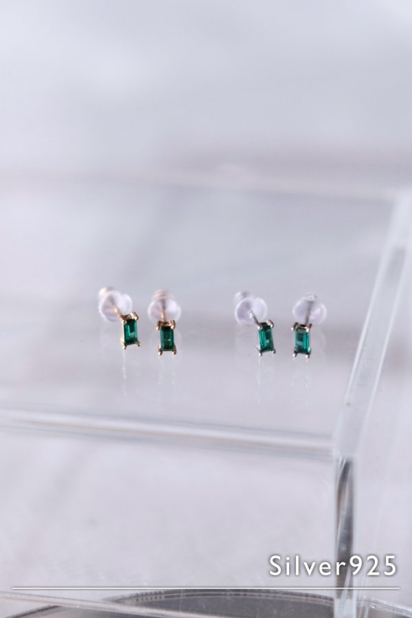 画像1: SILVER925 レクタングルGRNストーンピアス /シルバー×グリーン (1)