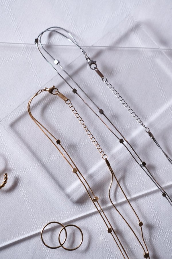 画像4: ステンレス 0.9mmWスネーク＆3mmキューブステーションネックレス (4)