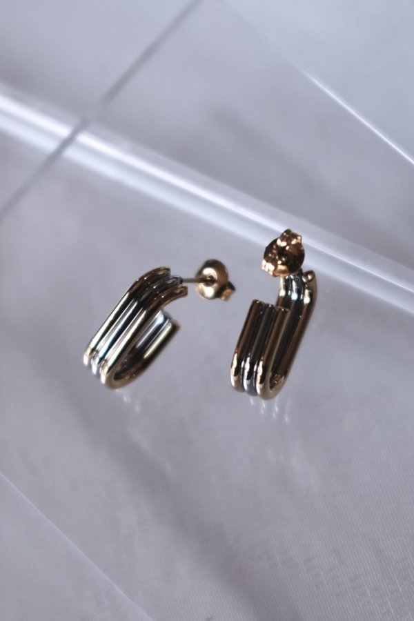 画像4: ステンレス トリプルラインフックラウンドピアス (4)