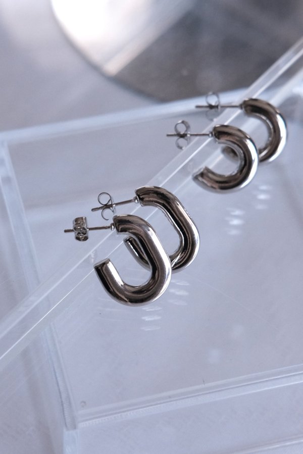 画像5: ステンレス ２Typeミニマルチャンキーピアス (5)